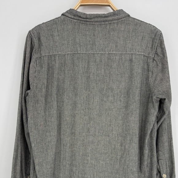 CP Shades Button Front Tunic Shirt Size Medium Gray Stripe 100% Cotton Casual - Picture 7 of 11